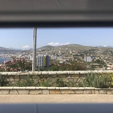 Enriko Apartment *
