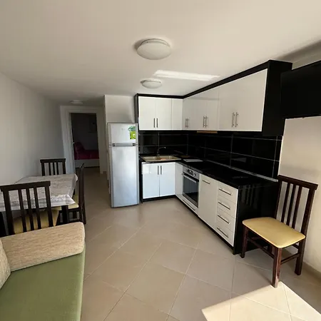 Enriko Apartamento *