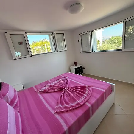 Apartamento Enriko Sarandë